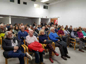 Público asistente a la presentación del libro La Rebelión de la cultura en Asturias